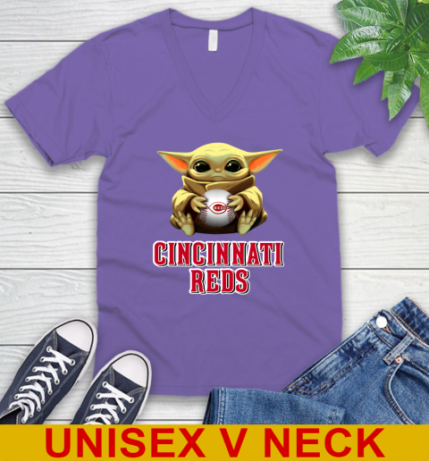 MLB Baseball Cincinnati Reds Star Wars Baby Yoda Shirt 57