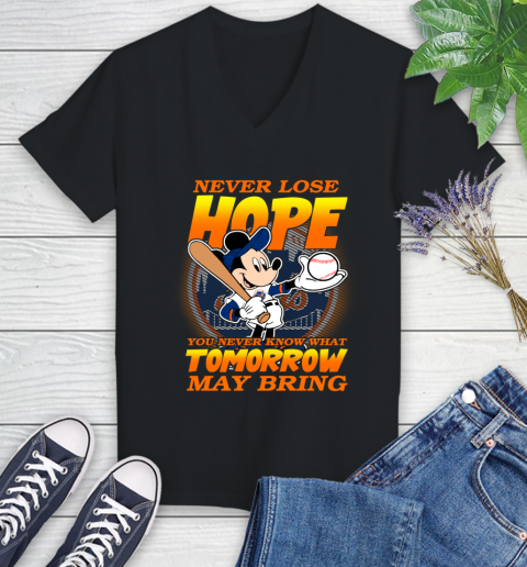 New York Mets MLB Baseball Mickey Disney Never Lose Hope Women's V-Neck T-Shirt