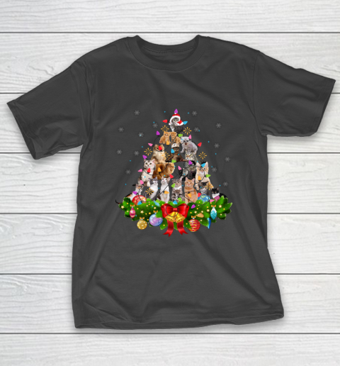Funny Cat Christmas Tree Xmas Gifts T-Shirt