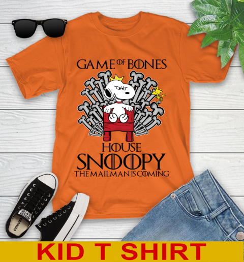 Game of bones house snoopy the mailman is coming tshirt 88