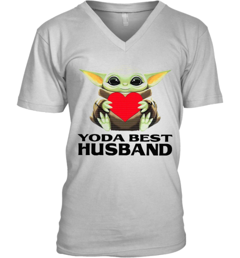 Star Wars Baby Yoda Hug Heart Best Husband V-Neck T-Shirt
