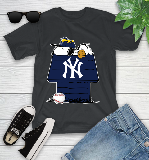 MLB New York Yankees Snoopy Woodstock The Peanuts Movie Baseball T Shirt Youth T-Shirt 14