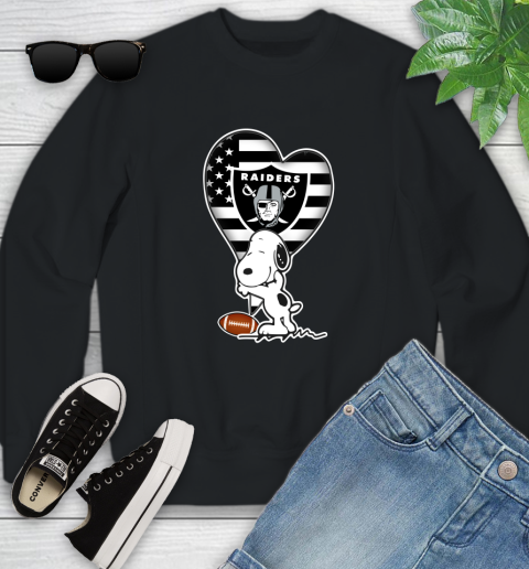 Oakland Raiders NFL Football The Peanuts Movie Adorable Snoopy Youth Sweatshirt 2