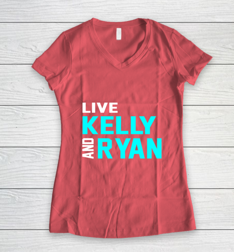 Live Kelly And Ryan Holiday Women's V-Neck T-Shirt 4