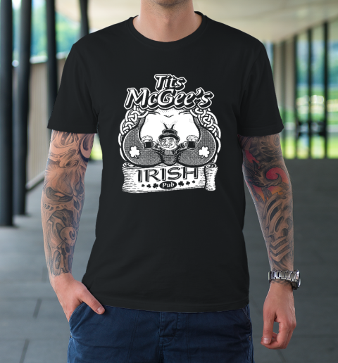 Tits McGee'ss Irish Pub Funny St. Patrick's Day Shamrocks T-Shirt