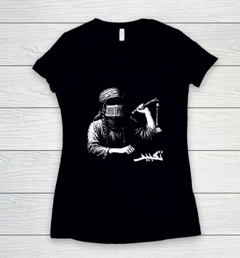 Taqbir x Doga Sultan Collaboration Women's V-Neck T-Shirt