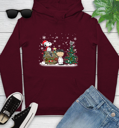 MLB Chicago White Sox Snoopy Charlie Brown Christmas Baseball Commissioner's Trophy Youth Hoodie 7