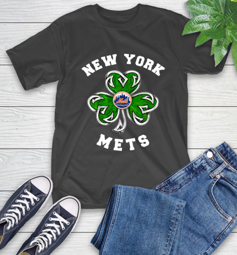 MLB New York Mets Three Leaf Clover St Patrick's Day Baseball Sports T-Shirt