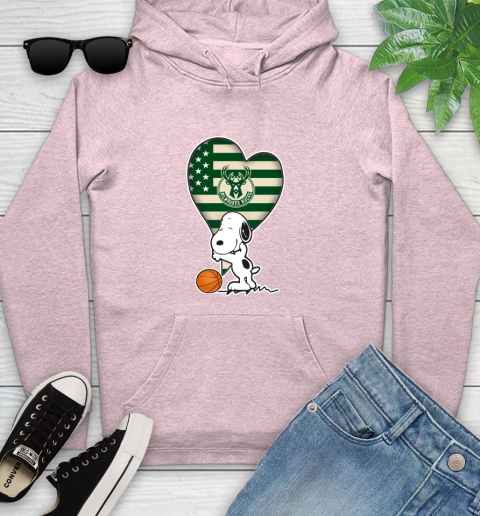 Milwaukee Bucks NBA Basketball The Peanuts Movie Adorable Snoopy Youth Hoodie 10