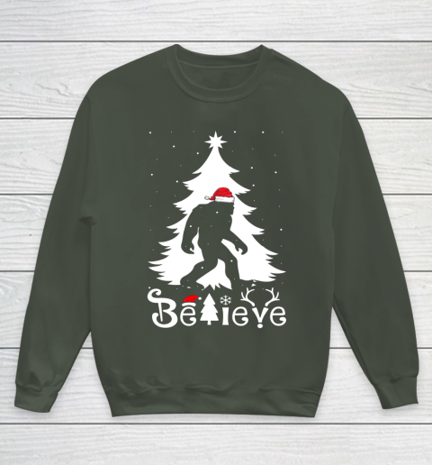 Bigfoot Christmas Gifts For Men Boys Girls Funny Christmas Youth Sweatshirt 8