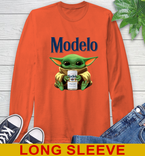 Star Wars Baby Yoda Hugs Modelo Especial Beer Shirt 62