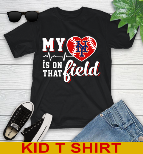 MLB My Heart Is On That Field Baseball Sports New York Mets Youth T-Shirt