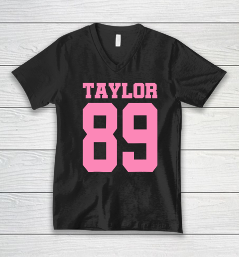 Pink Numbers Taylor 89 V-Neck T-Shirt