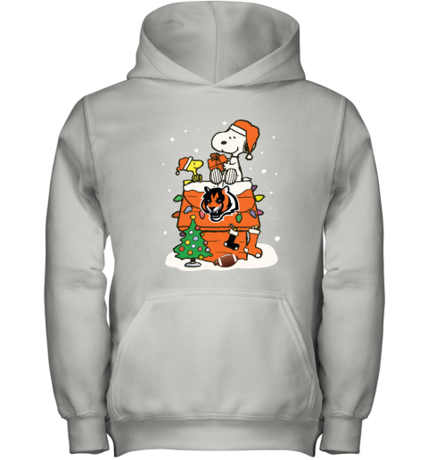 A Happy Christmas With Cincinnati Bengals Snoopy Youth Hoodie