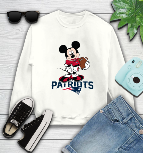 NFL Football New England Patriots Cheerful Mickey Mouse Shirt Sweatshirt 2