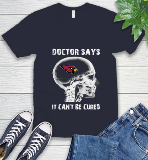 NFL Arizona Cardinals Football Skull It Can't Be Cured Shirt V-Neck T-Shirt 2