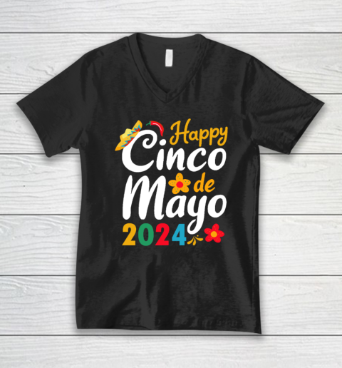 Happy Cinco de Mayo 2024 Mexico V-Neck T-Shirt