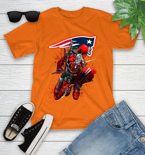 NFL Deadpool Marvel Comics Sports Football New England Patriots Youth T-Shirt 7