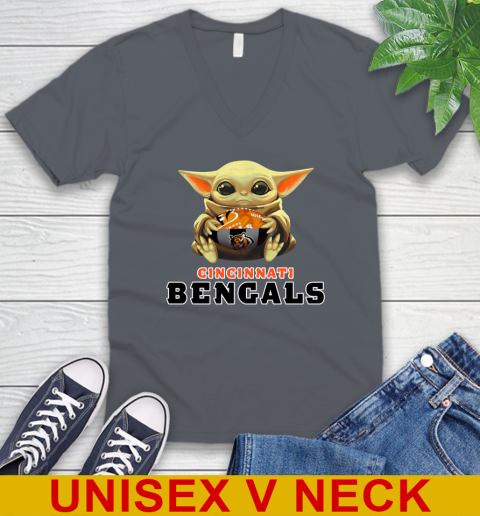 NFL Football Cincinnati Bengals Baby Yoda Star Wars Shirt V-Neck T-Shirt 5