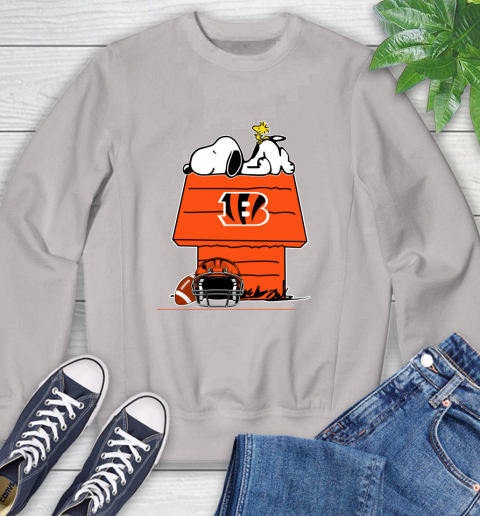 Cincinnati Bengals NFL Football Snoopy Woodstock The Peanuts Movie Sweatshirt 12