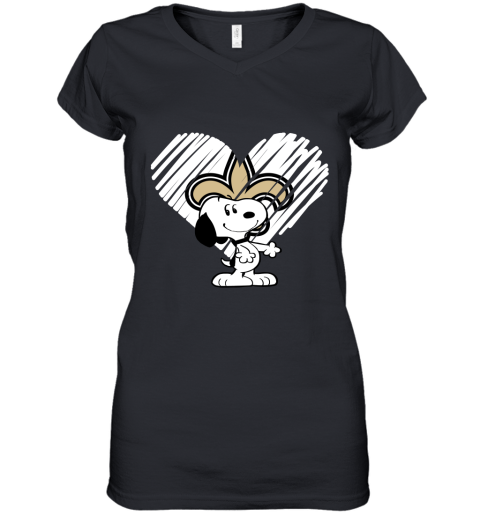 I Love Snoopy New Orleans Saints In My Heart NFL Women's V-Neck T-Shirt