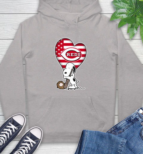 Cincinnati Reds MLB Baseball The Peanuts Movie Adorable Snoopy Hoodie 12