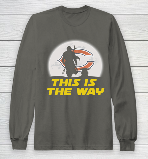 Chicago Bears NFL Football Star Wars Yoda And Mandalorian This Is The Way Long Sleeve T-Shirt 5