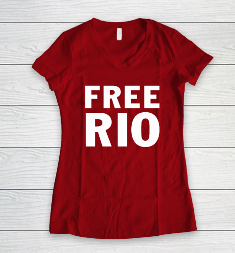 Free Rio Women's V-Neck T-Shirt 6