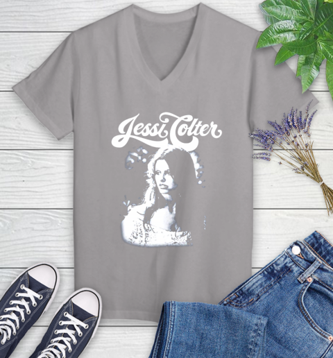 Jessi Colter Women's V-Neck T-Shirt 4