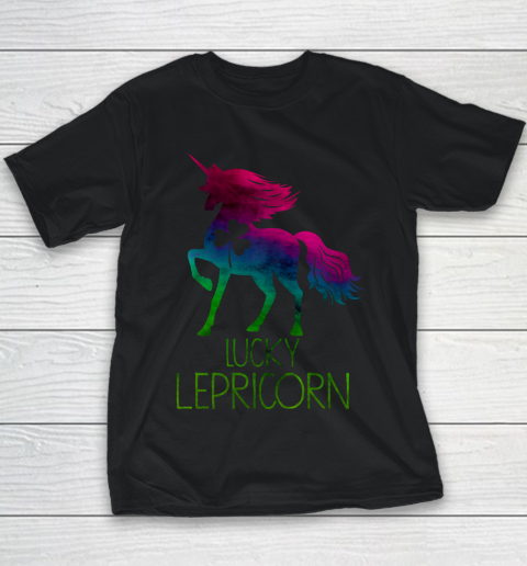 St Paddys Day Unicorn Lepricorn Shamrock Leprechaun Rainbow Youth T-Shirt