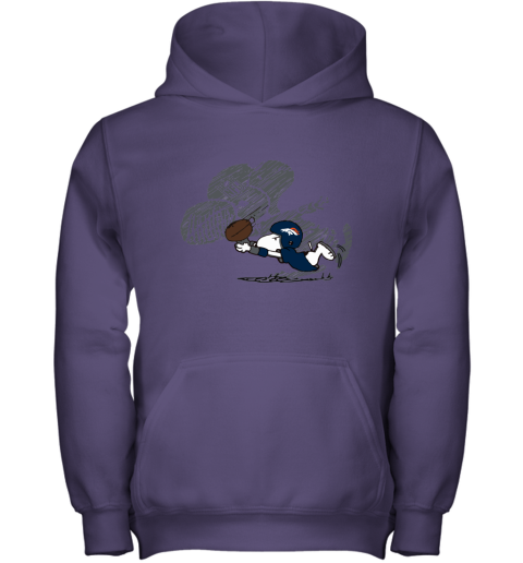 Denver Broncos Snoopy Plays The Football Game Youth Hoodie