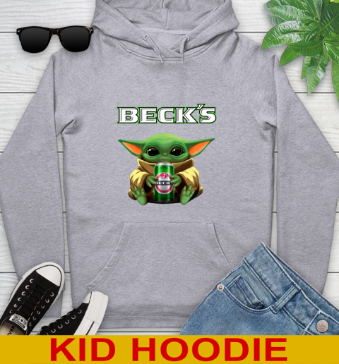 Star Wars Baby Yoda Hugs Beck's Beer Shirt 139