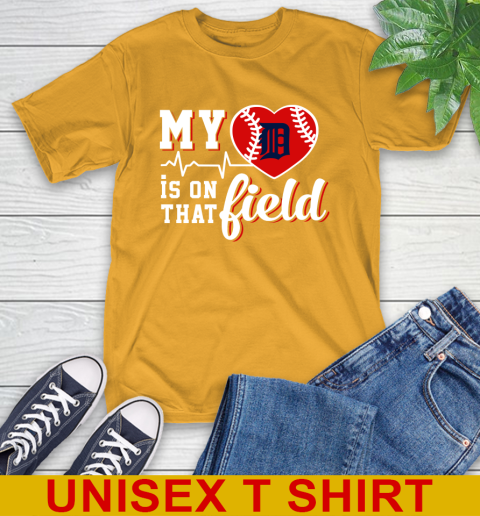 MLB My Heart Is On That Field Baseball Sports Detroit Tigers T-Shirt 2