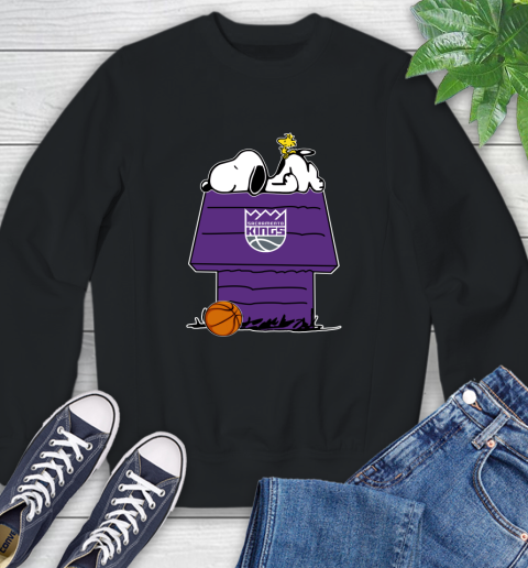 Sacramento Kings NBA Basketball Snoopy Woodstock The Peanuts Movie Sweatshirt 2