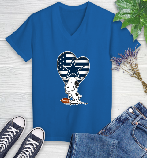 Dallas Cowboys NFL Football The Peanuts Movie Adorable Snoopy Women's V-Neck T-Shirt 10