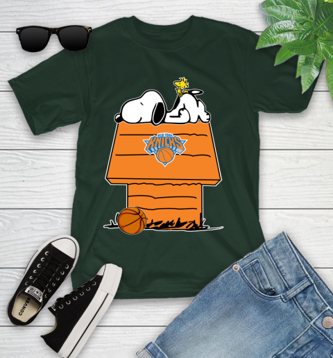 New York Knicks NBA Basketball Snoopy Woodstock The Peanuts Movie Youth T-Shirt 5
