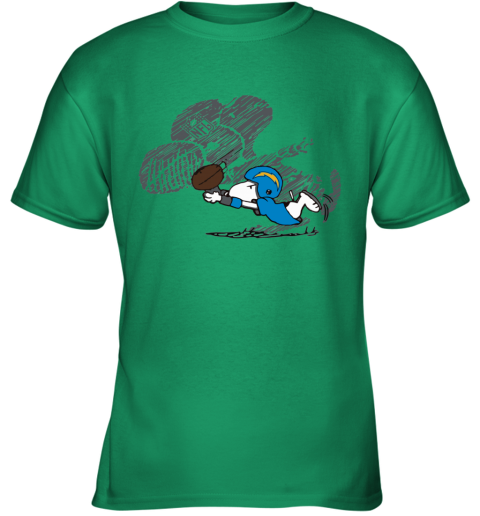 cjrq los angeles chargers snoopy plays the football game youth t shirt 26 front irish green