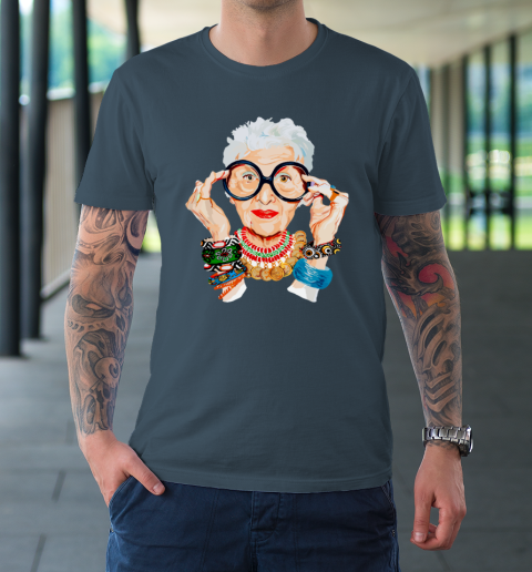 Iris Apfel T-Shirt 4