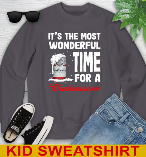 I't the most wonderful time for a Budweiser beer lovers 113
