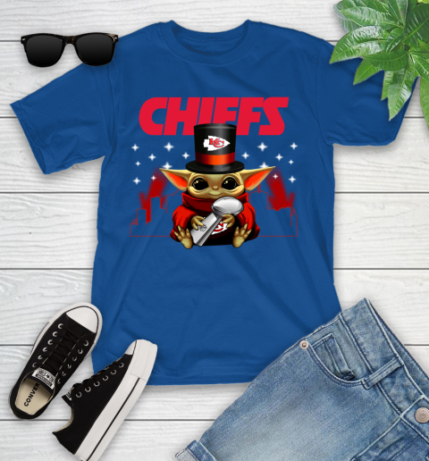 Super Bowl Baby Yoda Loves The Kansas City Chiefs Star Wars NFL Shirts 103