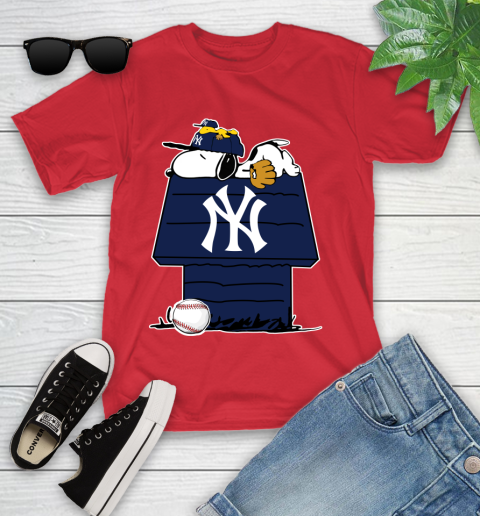 MLB New York Yankees Snoopy Woodstock The Peanuts Movie Baseball T Shirt Youth T-Shirt 22