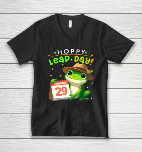 February 29th Funny Frog Leap Day Matching Leap Year 2024 V-Neck T-Shirt