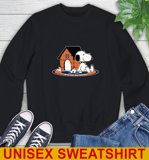 MLB Baseball Detroit Tigers Snoopy The Peanuts Movie Shirt Sweatshirt 2