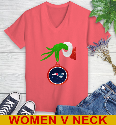 New England Patriots Grinch Merry Christmas NFL Football Women's V-Neck T-Shirt 7