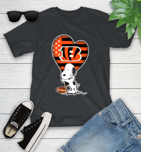Cincinnati Bengals NFL Football The Peanuts Movie Adorable Snoopy Youth T-Shirt 2