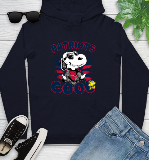 NFL Football New England Patriots Cool Snoopy Shirt Youth Hoodie 3