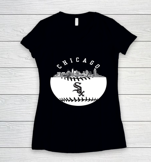 Chicago White Sox Baseball Vintage Women's V-Neck T-Shirt