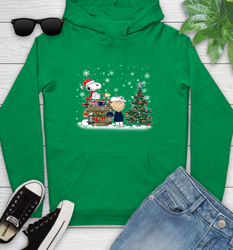 NFL New England Patriots Snoopy Charlie Brown Christmas Football Super Bowl Sports Youth Hoodie 9