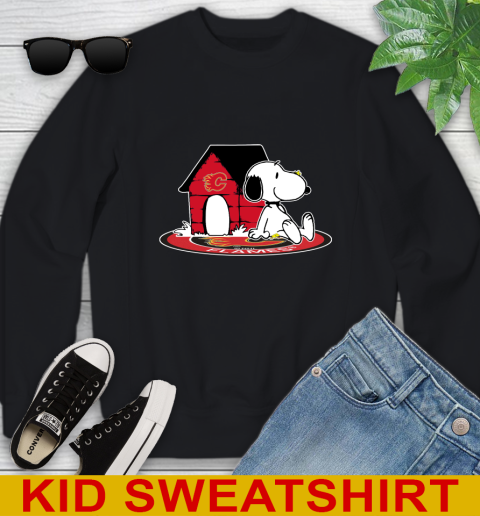 NHL Hockey Calgary Flames Snoopy The Peanuts Movie Shirt Youth Sweatshirt 2