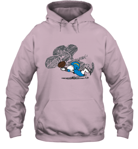 ciuv los angeles chargers snoopy plays the football game hoodie 23 front light pink